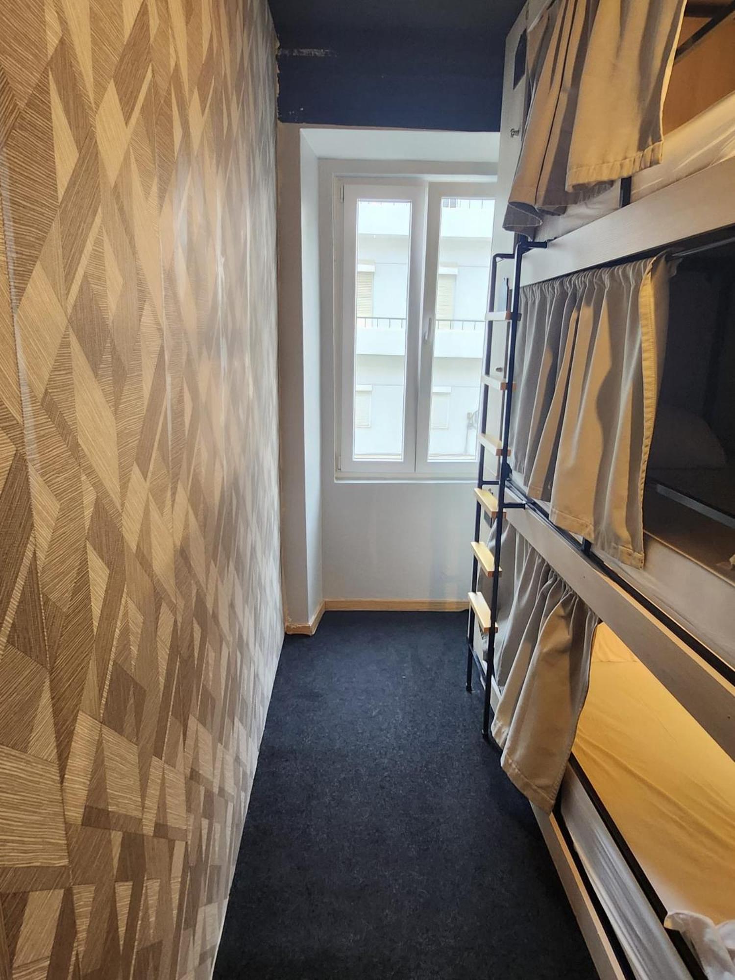 Daora Lisbon Low Cost Hostel Экстерьер фото
