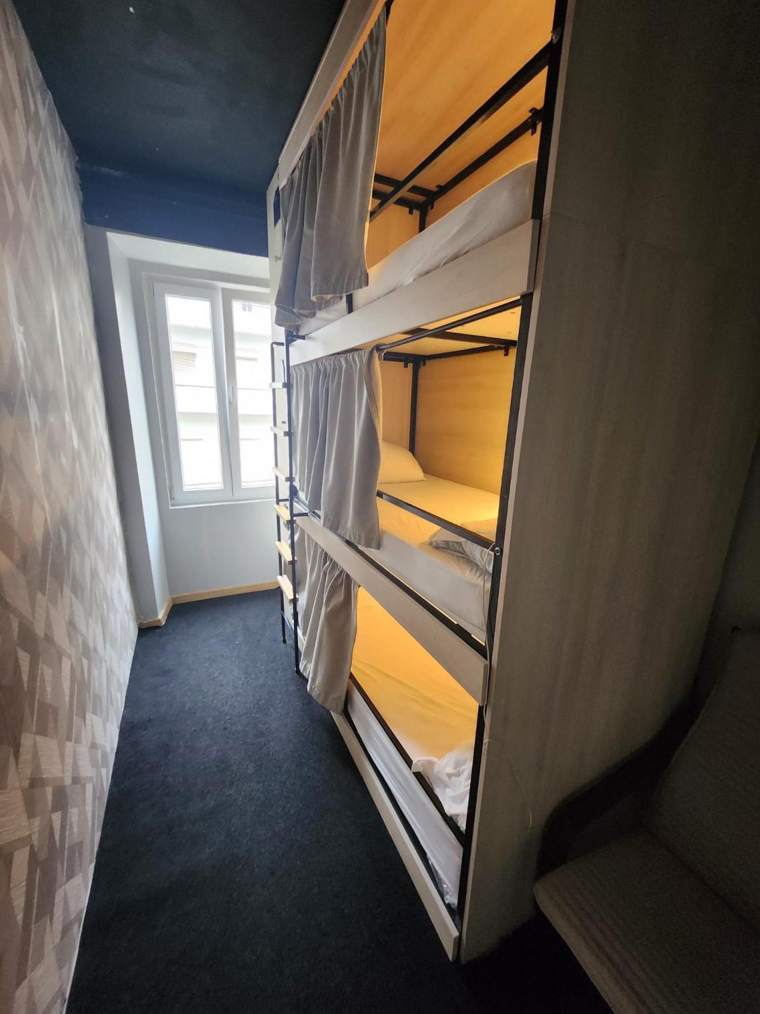 Daora Lisbon Low Cost Hostel Экстерьер фото